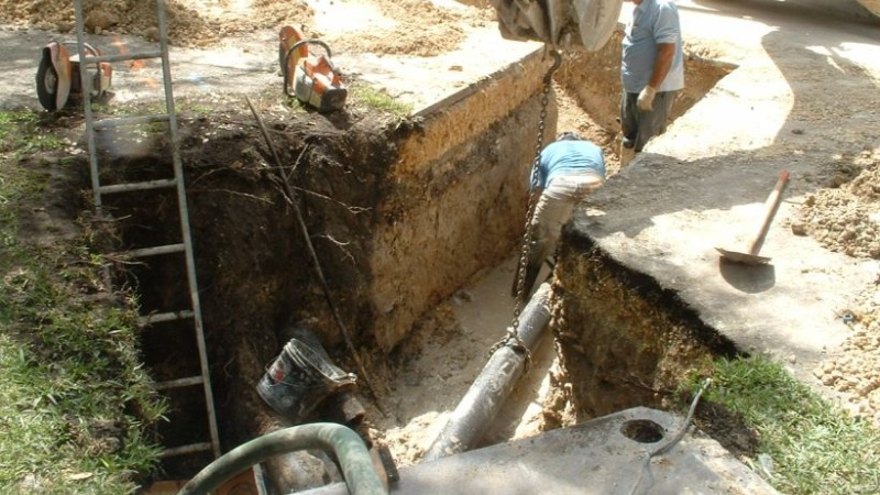 image of water or sewer pipe relocation